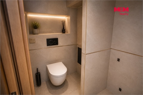 Prodej bytu 1kk, 31 m² - 24