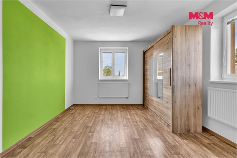 Prodej rodinného domu, 93 m² - 8