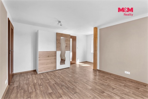 Prodej rodinného domu, 93 m² 16