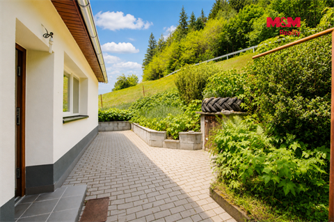Prodej rodinného domu, 180 m² - 2