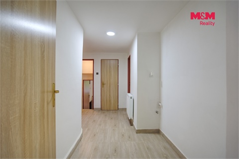 Prodej rodinného domu, 180 m² 22