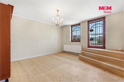 Prodej rodinného domu, 172 m² 2