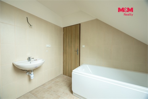 Pronájem bytu 3+1, 76 m² - 4