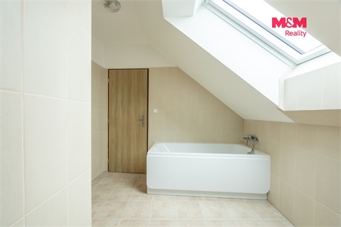 Pronájem bytu 3+1, 76 m² 4