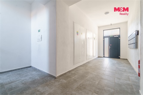 Pronájem bytu 1+1, 48 m² - 6
