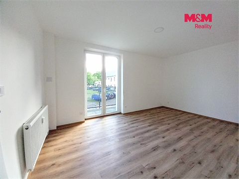Prodej bytu 3+1, 55 m² 8