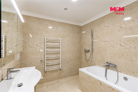 Prodej rodinného domu, 95 m² - 8