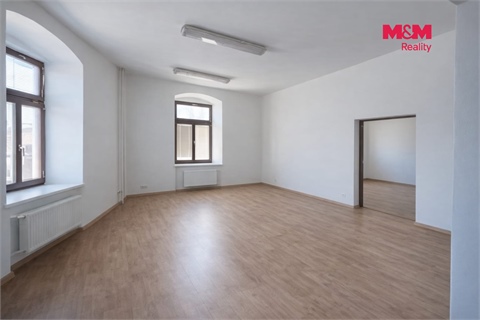 Prodej rodinného domu, 411 m² - 0
