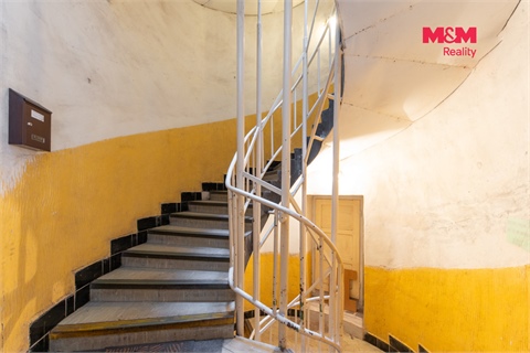 Prodej rodinného domu, 411 m² 14
