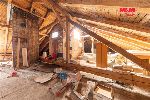 Prodej rodinného domu, 411 m² - 20