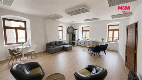 Prodej rodinného domu, 411 m² 2