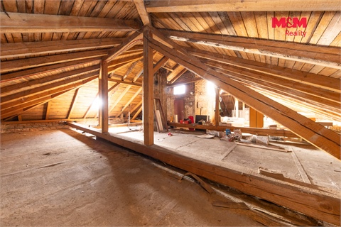 Prodej rodinného domu, 411 m² 18