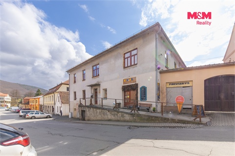 Prodej rodinného domu, 411 m² - 22