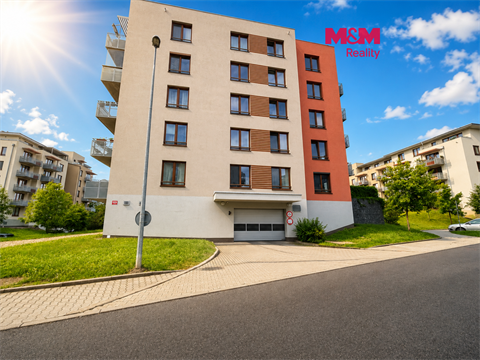 Prodej parkovacího místa, 38 m² 0