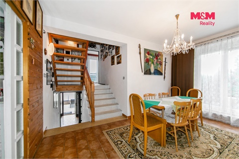 Prodej rodinného domu, 218 m² - 24