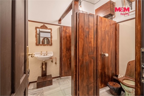 Prodej komerčního objektu, 1 143 m² - 4