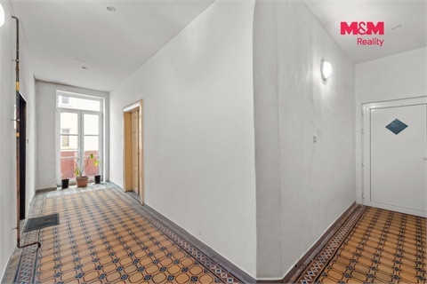 Prodej komerčního objektu, 453 m² 12