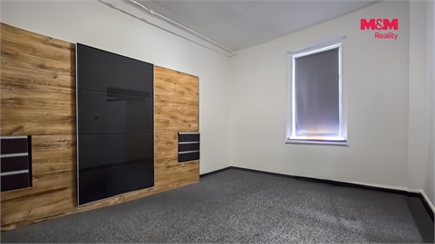 Prodej komerčního objektu, 453 m² 10