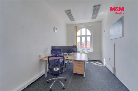 Pronájem kanceláře, 133 m² - 2
