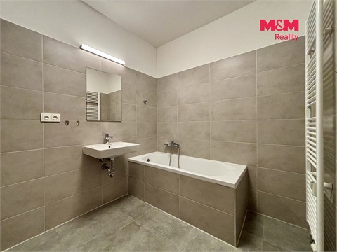 Pronájem bytu 2kk, 60 m² - 4