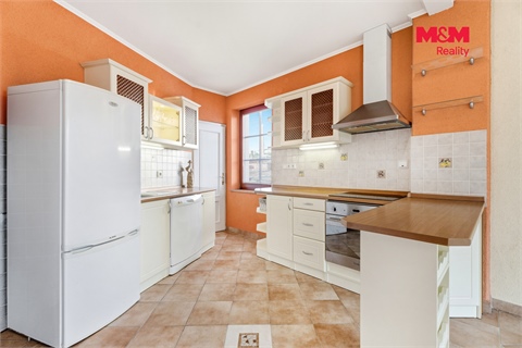 Prodej komerčního objektu, 172 m² 8