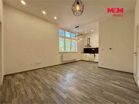 Pronájem bytu 2kk, 60 m² - 2