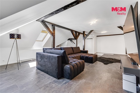 Prodej bytu 4kk, 141 m² - 22