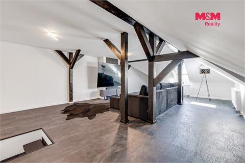 Prodej bytu 4kk, 141 m² 24