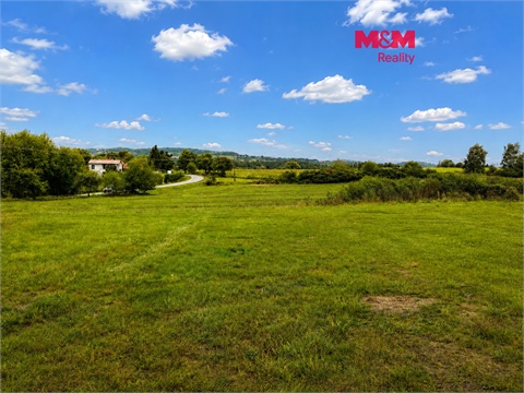 Prodej stavebního pozemku, 1 318 m² 0