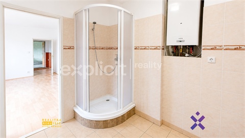 Prodej rodinného domu, 227 m² - 16