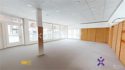 Pronájem obchodních prostor, 75 m² 0