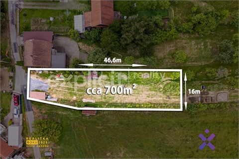 Prodej stavebního pozemku, 700 m² - 2