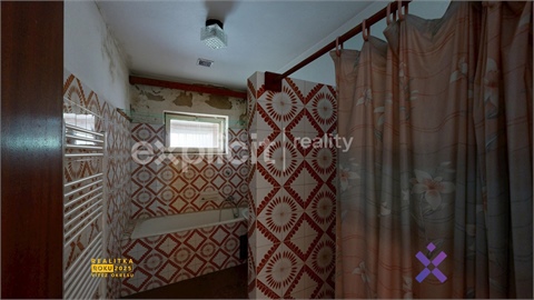 Prodej rodinného domu, 322 m² - 6