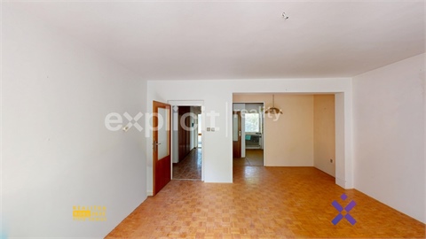 Prodej rodinného domu, 322 m² - 14