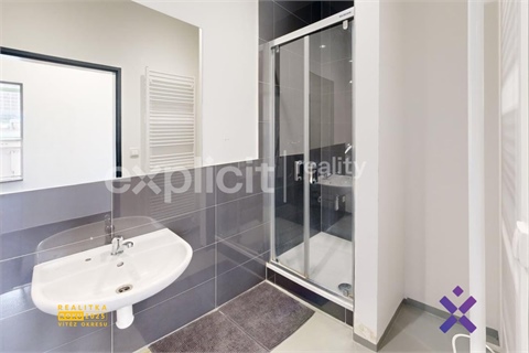 Pronájem kanceláře, 421 m² 28