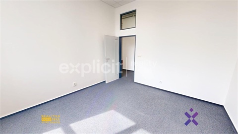 Pronájem kanceláře, 421 m² - 12