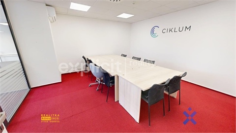 Pronájem kanceláře, 421 m² 8