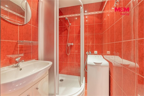 Pronájem bytu 1kk, 32 m² 8