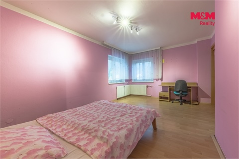 Prodej rodinného domu, 90 m² - 10