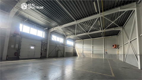 Pronájem skladu / haly, 350 m² - 0