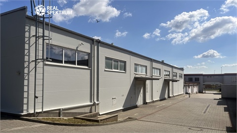 Pronájem skladu / haly, 350 m² - 2