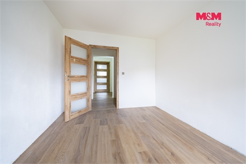 Prodej bytu 2+1, 63 m² 28