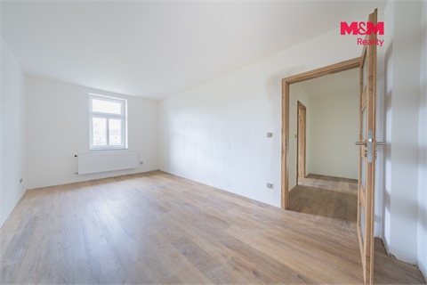 Prodej bytu 2+1, 63 m² 24