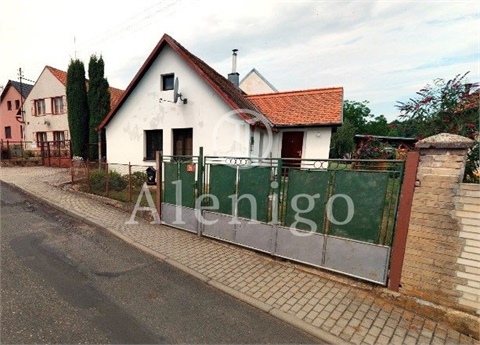 Prodej rodinného domu, 85 m² 0