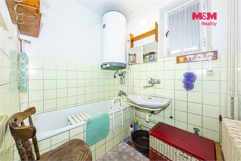 Prodej rodinného domu, 145 m² 24