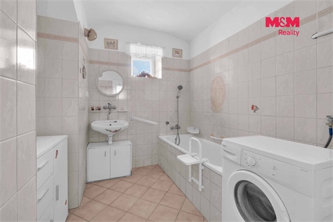 Prodej rodinného domu, 80 m² 12