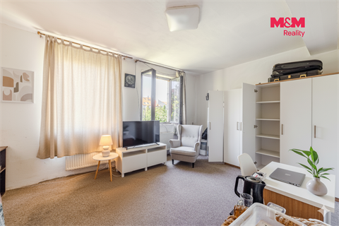 Prodej rodinného domu, 330 m² 12