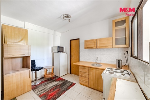 Prodej rodinného domu, 330 m² 10