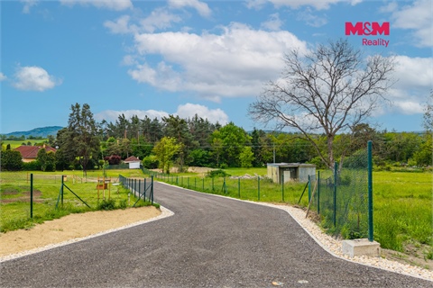 Prodej stavebního pozemku, 1 060 m² 4