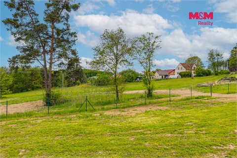 Prodej stavebního pozemku, 1 060 m² 10